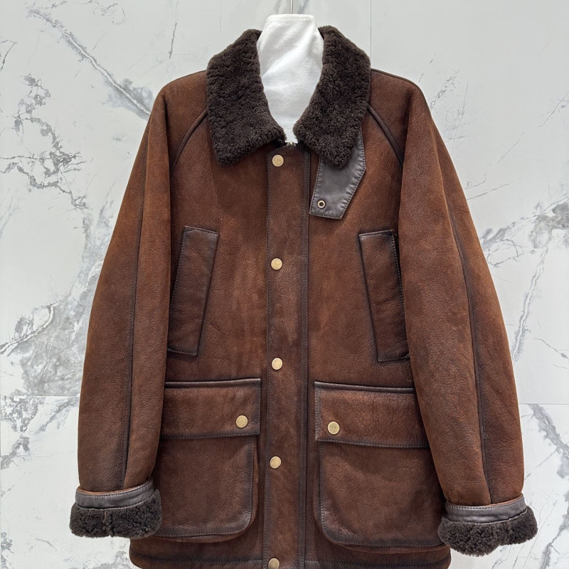 Pra*a outwear